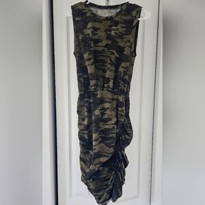BOUTIQUE TANK CAMO MIDI DRESS